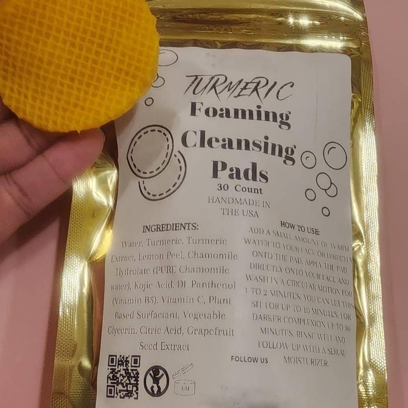 Turmeric & Kojic Acid Foaming Cleansing Pads