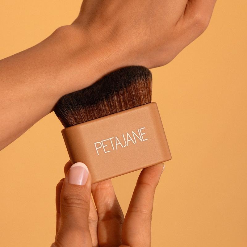 Body Perfecting Brush - Soft bristles, Vegan & Cruelty Free, Perfect For Flawless Self-Tan Application, No Streaks Flawless Makeup