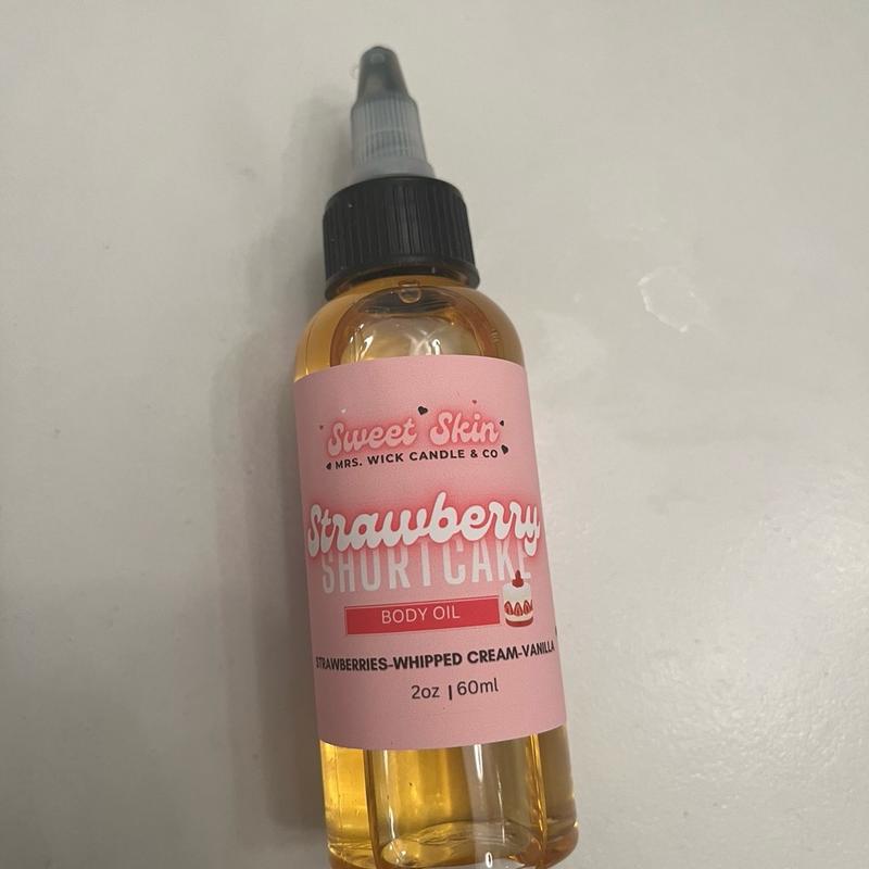 Sweet Skin-Strawberry Shortcake Body Oil Fragrance